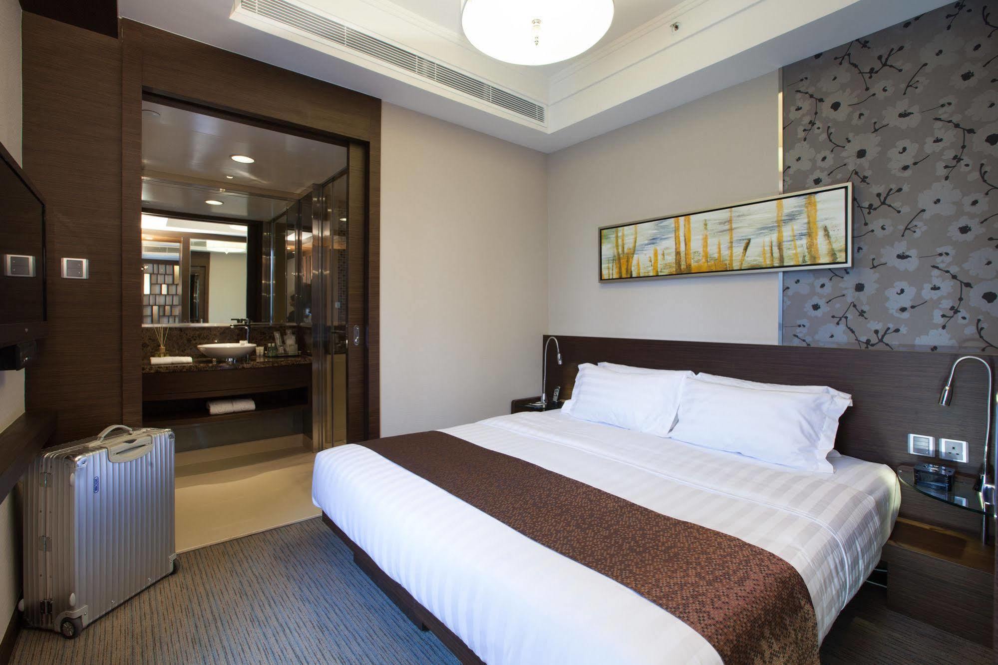 Rosedale Hotel Kowloon Hong Kong Dış mekan fotoğraf